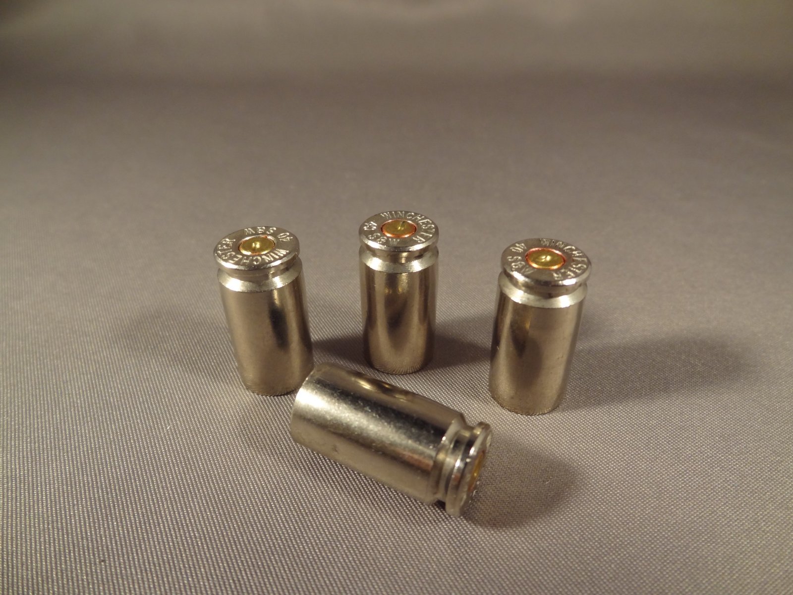 4Pcs Tire Valve Stem Cover Caps Aluminum Car Wheel Air Pressure Valve Cap Bullet Shell Dust Cap For Automotive Motorcycles Bicycles Tire Universal