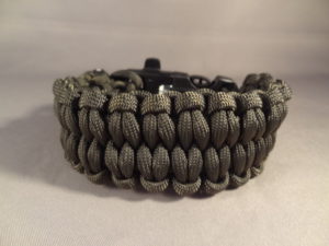 Quick Deploy Paracord Survival Bracelet