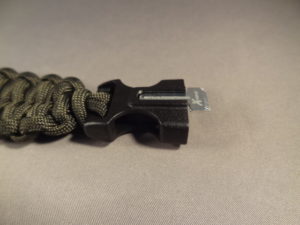 Quick Deploy Paracord Survival Bracelet