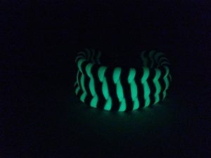 bracelet-trilobite glow-in-the-dark