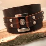 Brown center link bracelet with case head